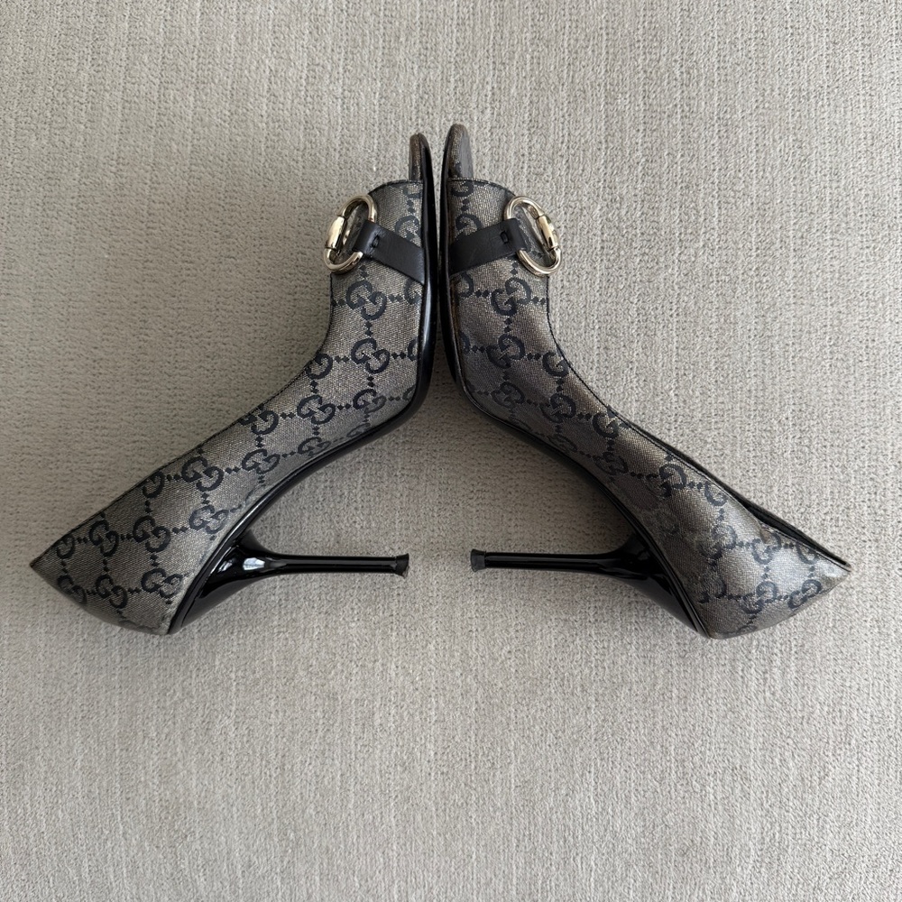 Gucci Brown GG Monogram Peep-Toe Heels with Gold Hardware - Picture 5 of 6